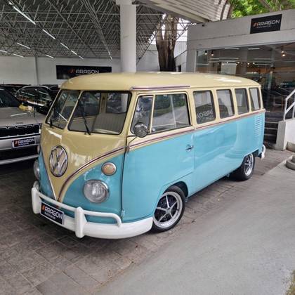 VOLKSWAGEN KOMBI 1.5 STD 8V GASOLINA 3P MANUAL